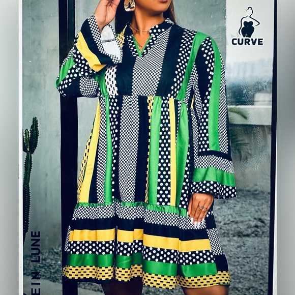 Plus patchwork print flounce sleeve ruffle hem dress - Picture 5 of 6